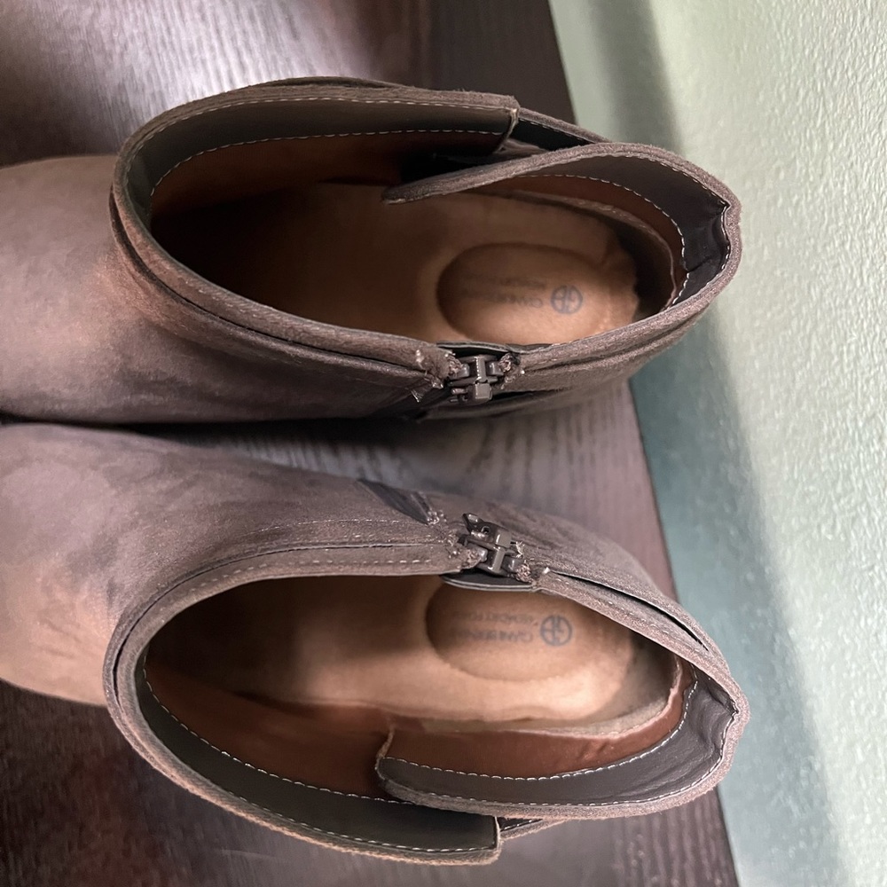 Giani Bernini Memory Foam Booties - image 5